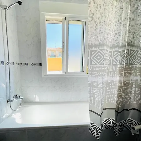 Daire Casita Maria L View & Smarttv Málaga